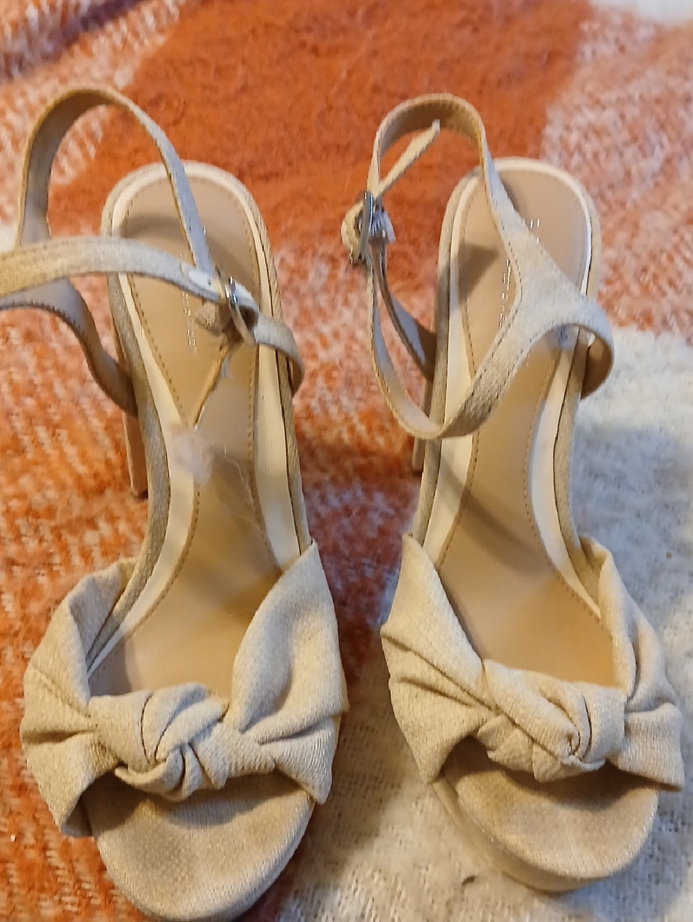 ANTONIO MELANI Neutral Knot Front Slingback Heels